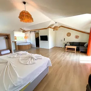 3* Отель Guenes Boutique - Oludeniz
